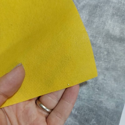 پارچه بسته بندی زرد انبه ای (3 متری)